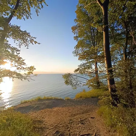 In Mit Naehe Zum Meeresstrand Sellin (Rugen)